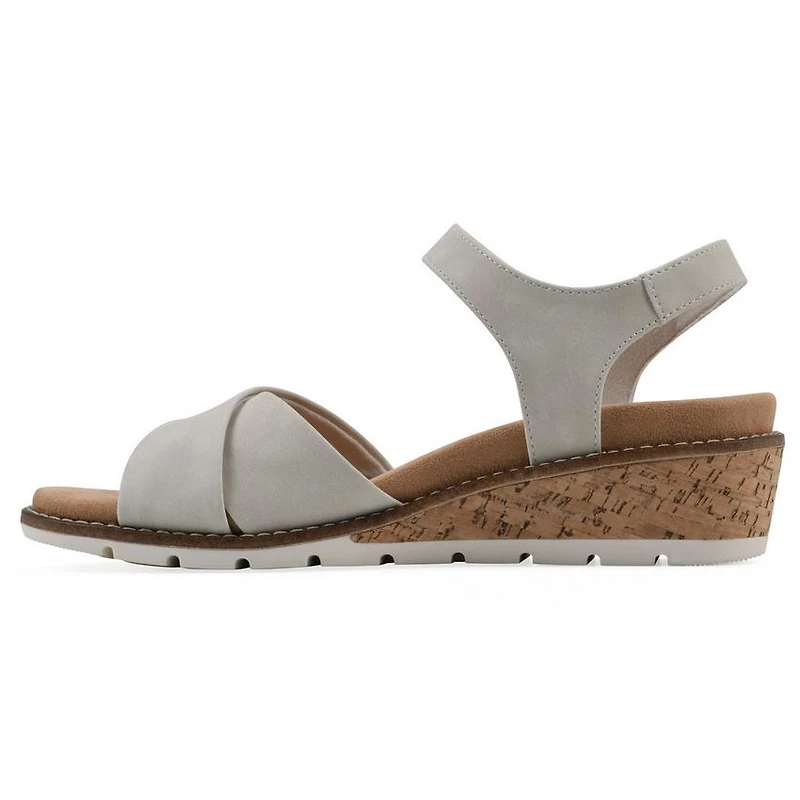 Women's Cliffs by White Mountain Tinna Wedges