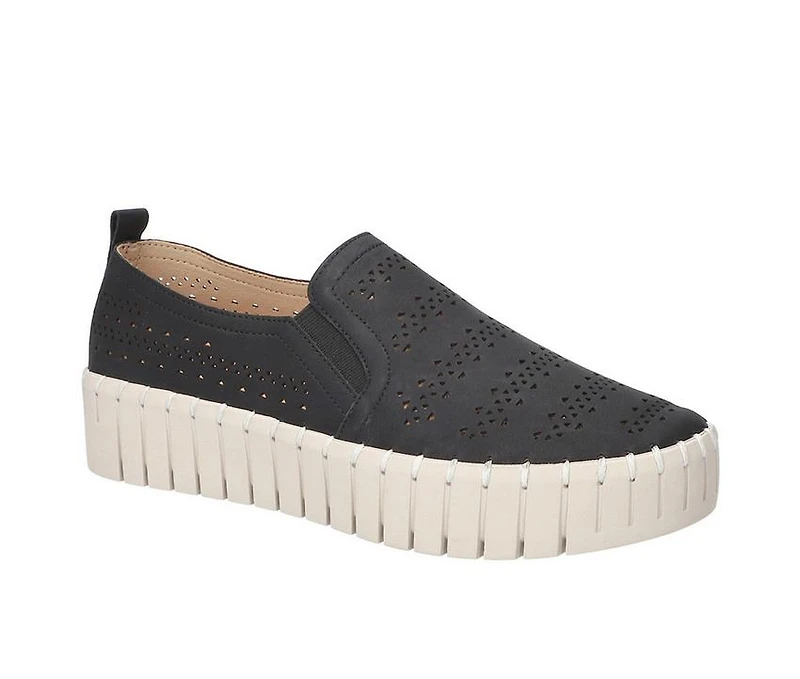 Women's Easy Street Peppy Sneakers