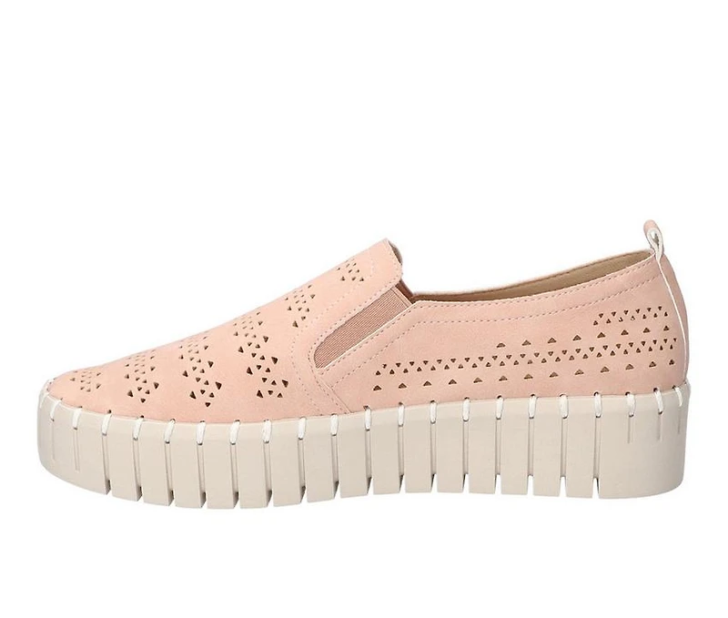 Women's Easy Street Peppy Sneakers