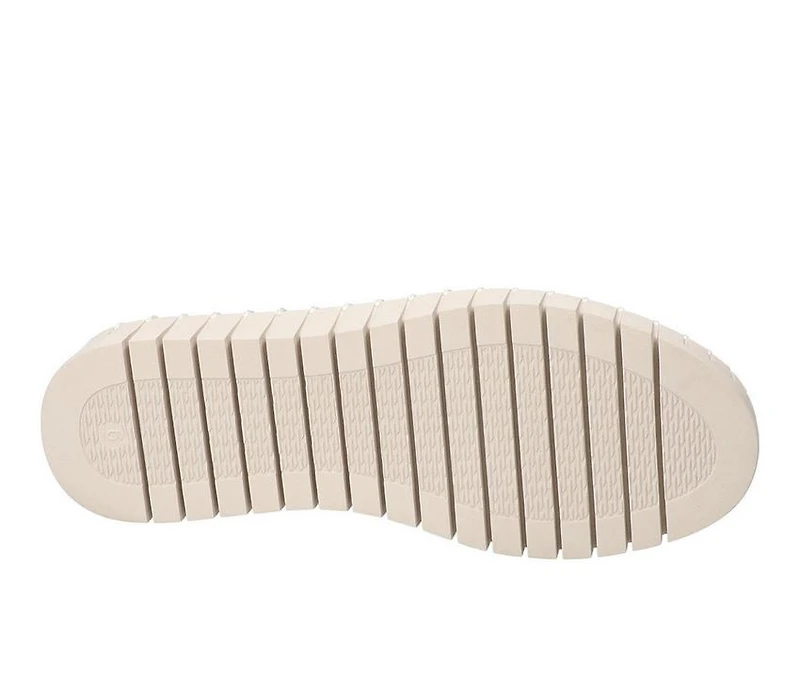Women's Easy Street Peppy Sneakers