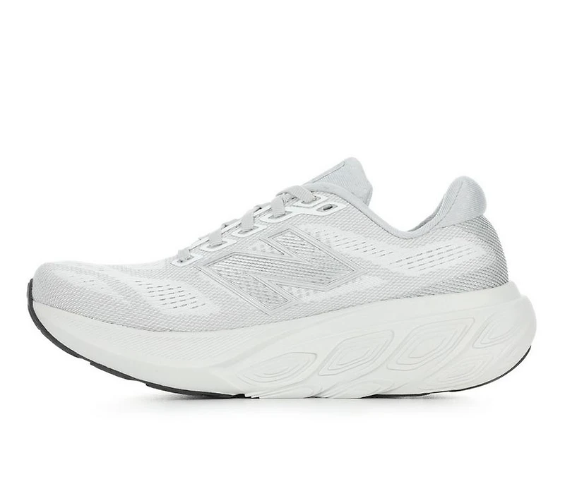 Women's New Balance W880V15 Running Shoes