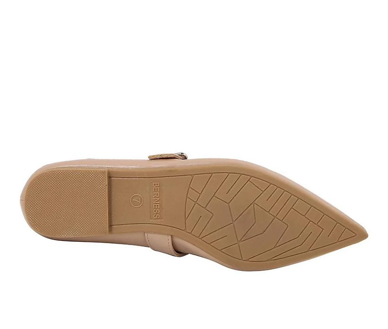 Women's Berness Friedrich Flats