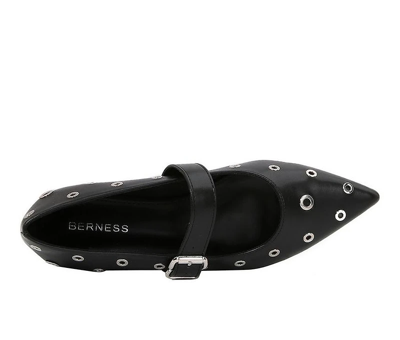 Women's Berness Friedrich Flats