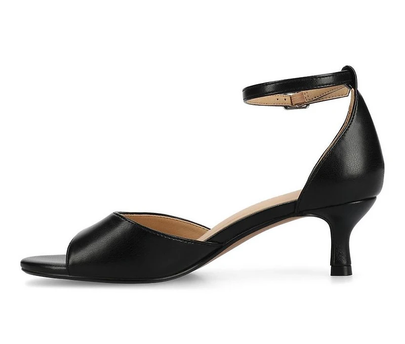 Women's Journee Collection Jezzie Kitten Heel