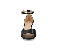 Women's Journee Collection Jezzie Kitten Heel