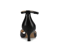 Women's Journee Collection Jezzie Kitten Heel