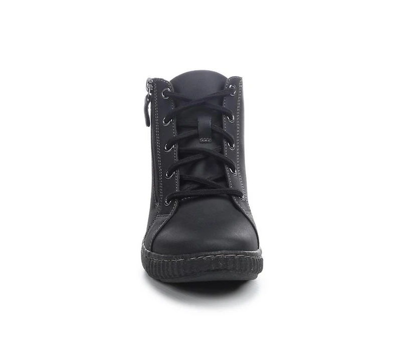 Women's Clarks Caroline Karli Booties