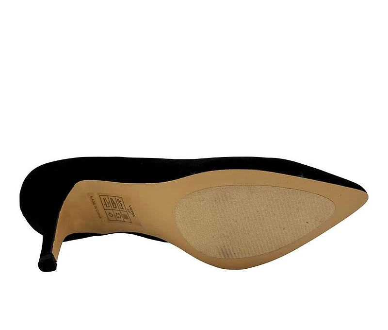 Women's Chelsea Crew Vera Pumps