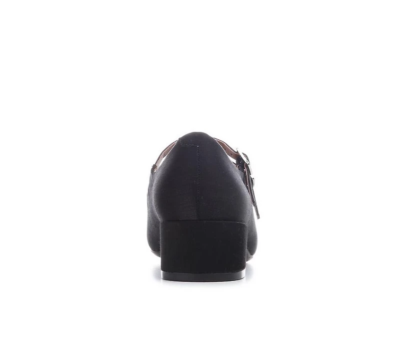 Women's White Mountain Courts Pumps