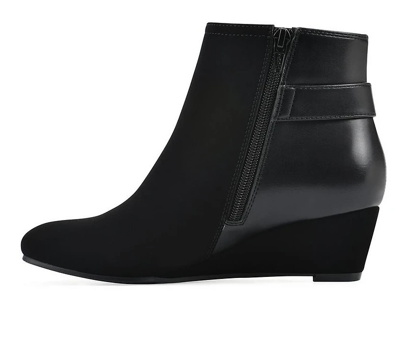 Women's White Mountain Chaise Booties