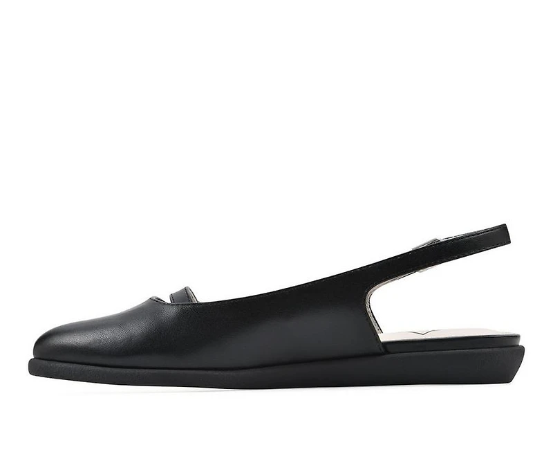 Women's Cliffs by White Mountain Miloni Flats