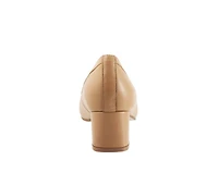 Women's Trotters Devin Pumps