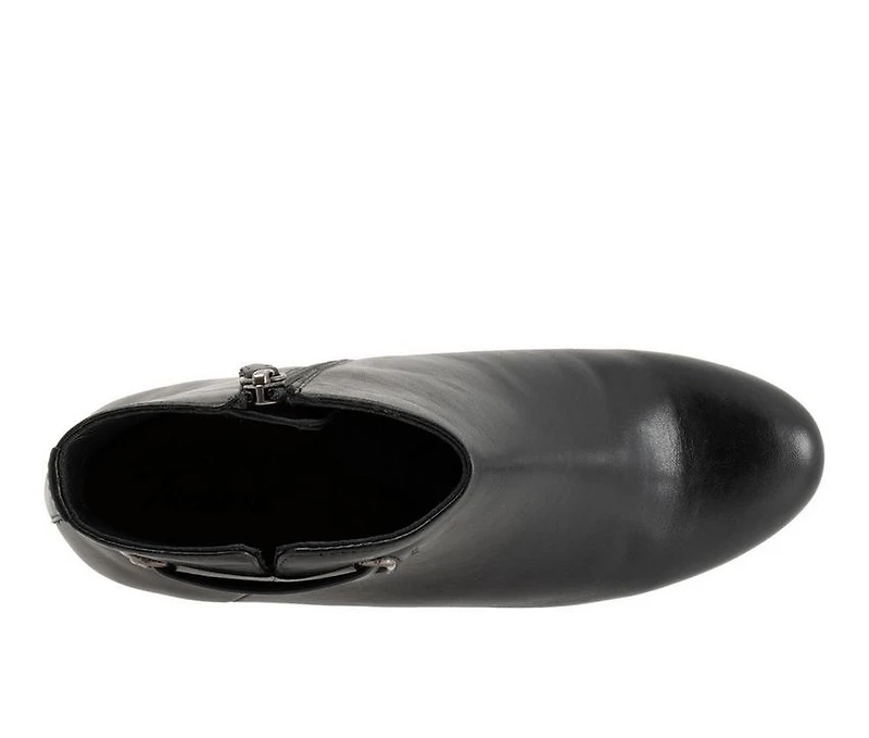 Women's Trotters Maxwell Booties