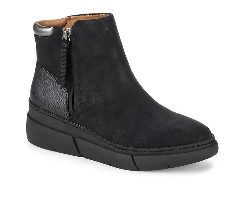 Women's Baretraps Lakelyn Wedge Bootie Booties