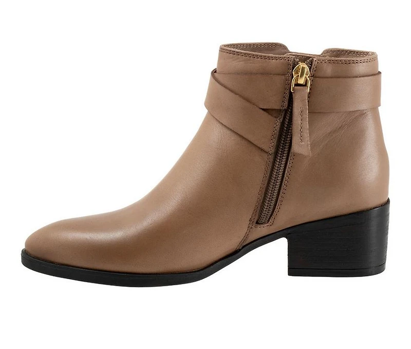 Women's Softwalk Lira Booties