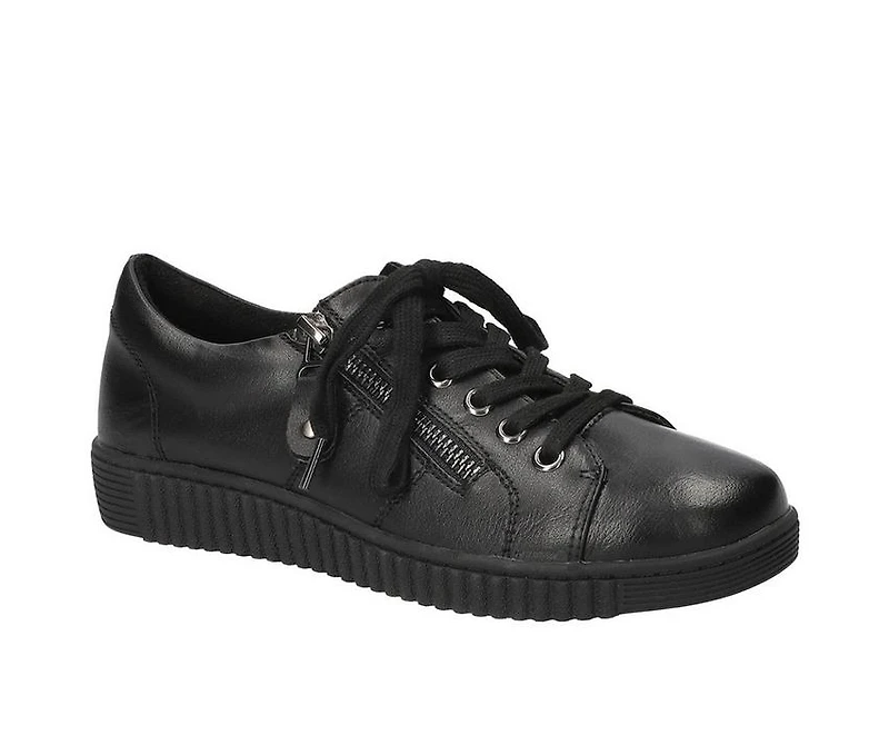 Women's Easy Street Novie Sneakers