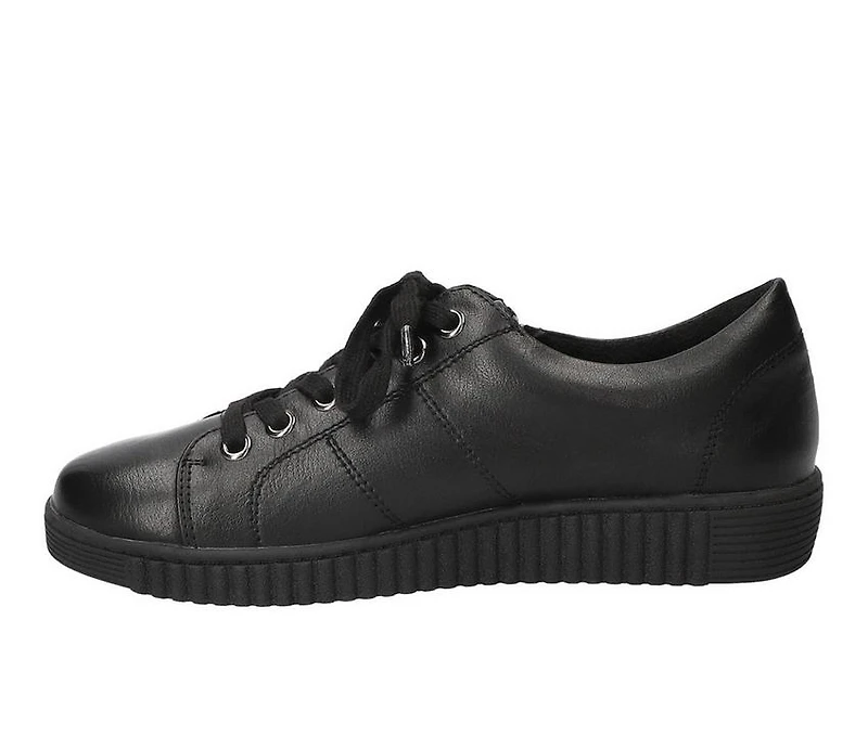 Women's Easy Street Novie Sneakers