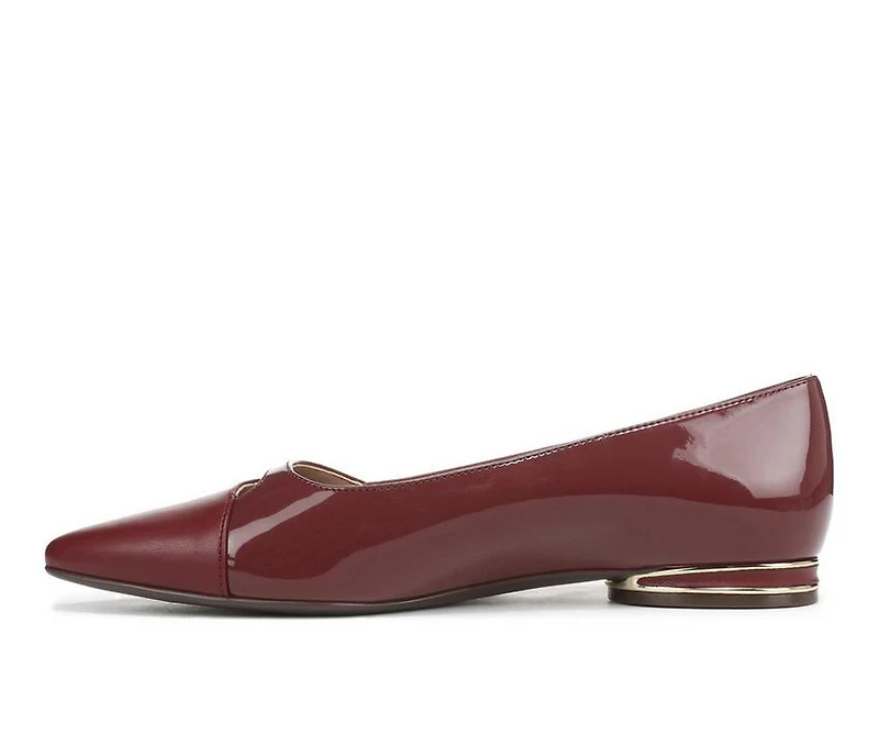 Women's Naturalizer Bria Flats