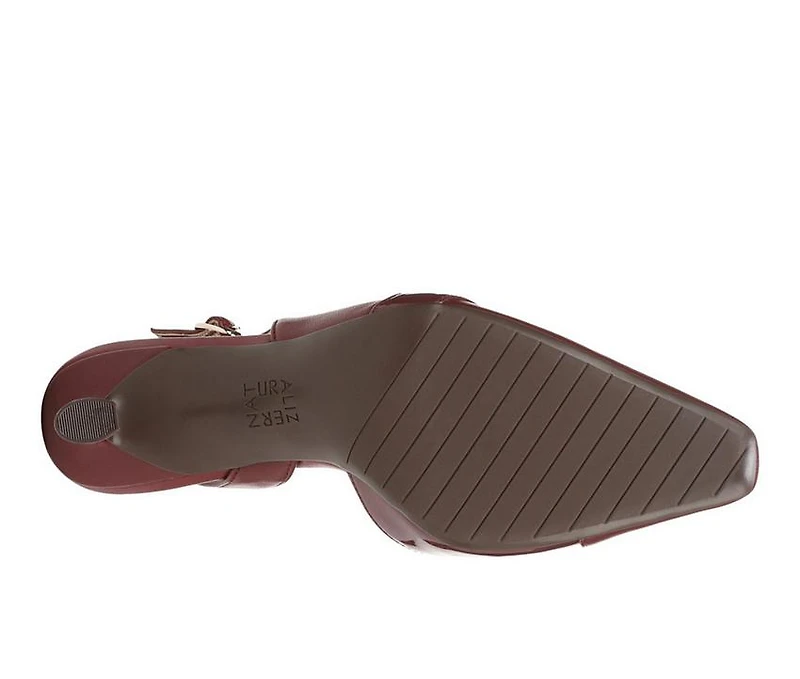 Women's Naturalizer Emilia Pumps