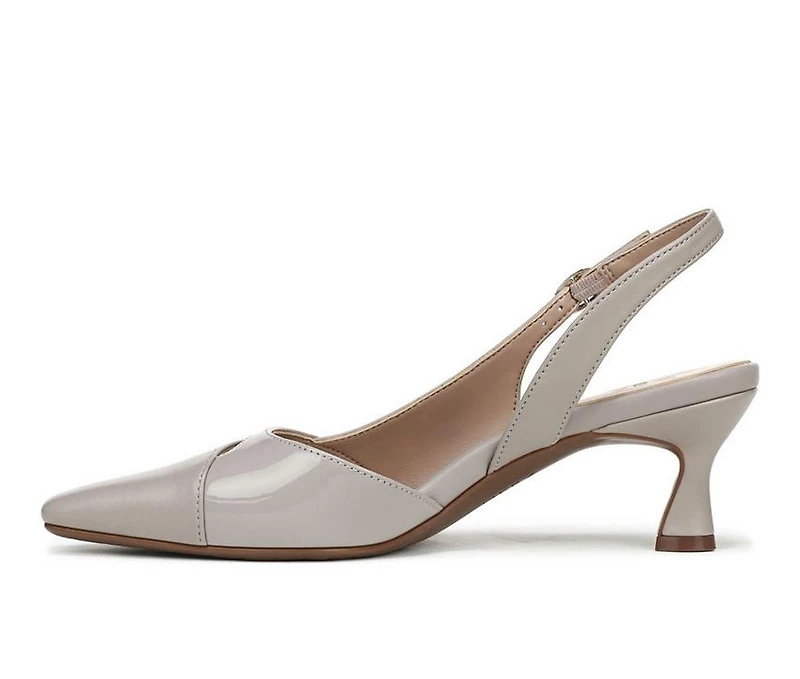 Women's Naturalizer Emilia Pumps