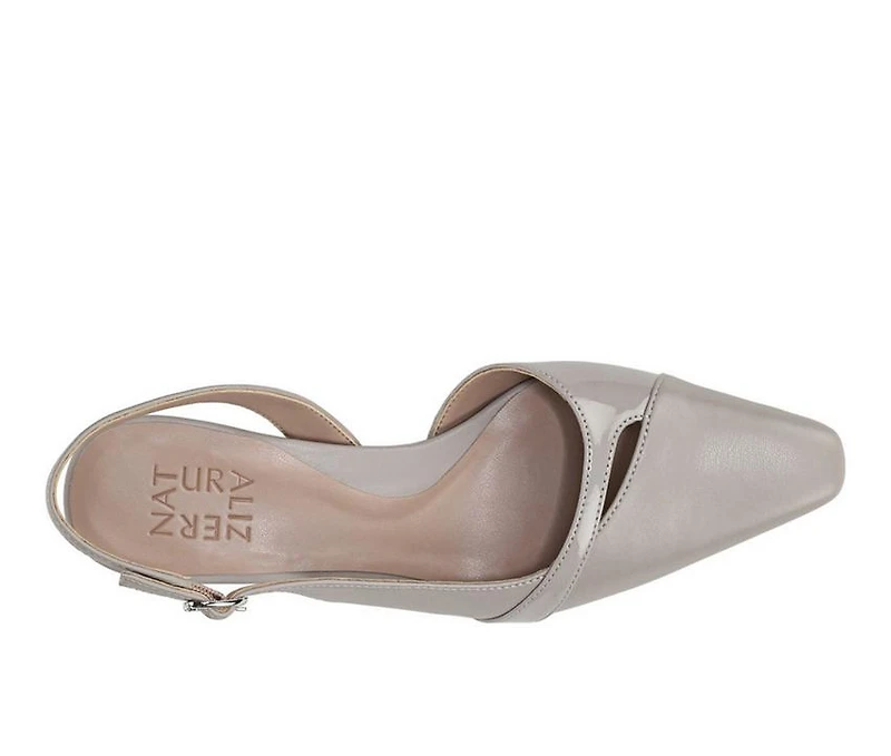 Women's Naturalizer Emilia Pumps