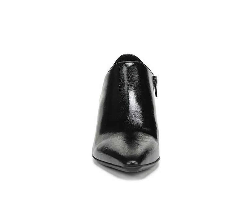 Women's Naturalizer Trista Pumps