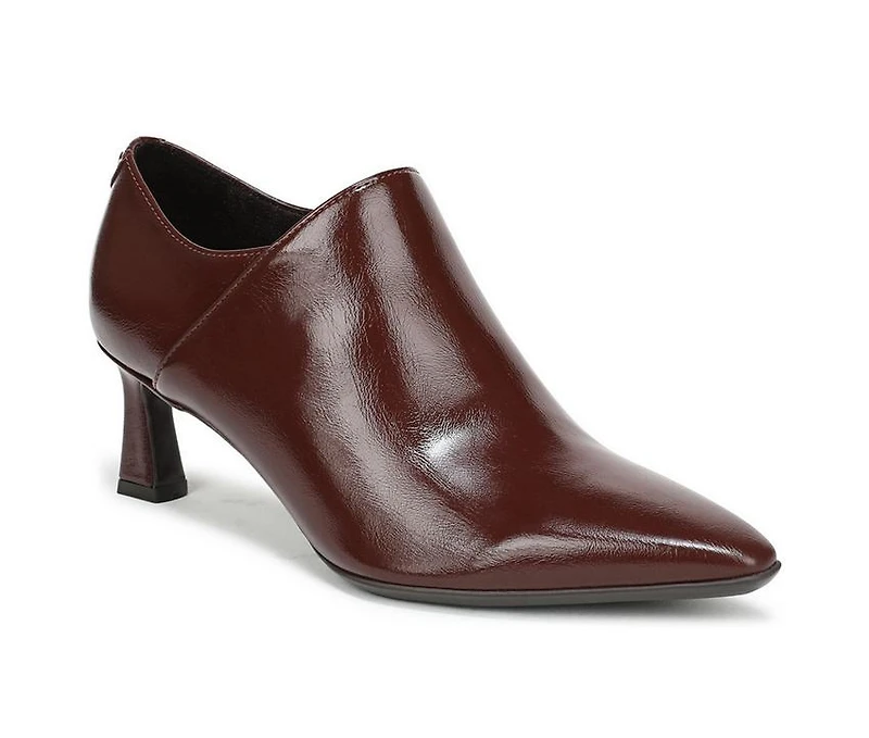 Women's Naturalizer Trista Pumps