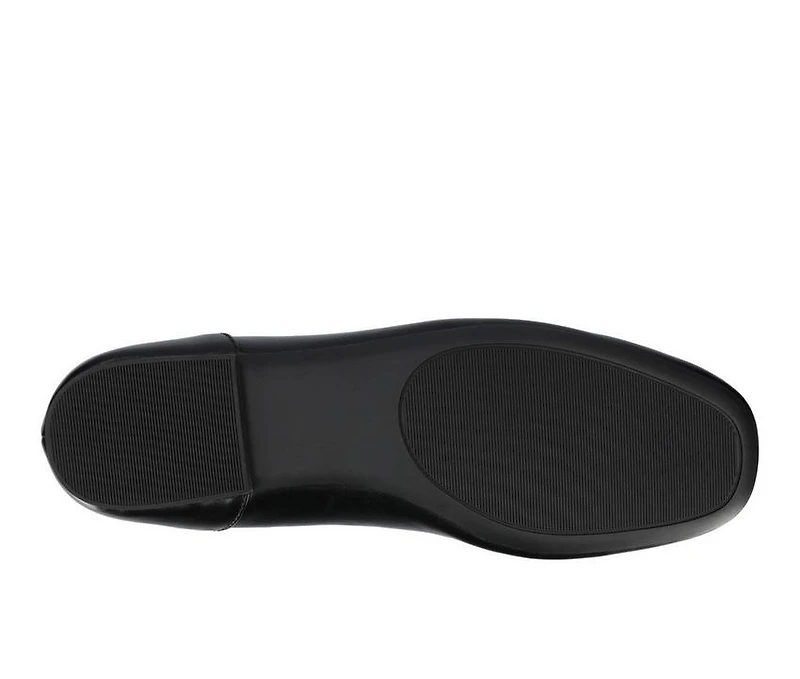 Women's Journee Collection Noelia Flats