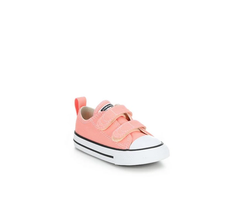 Girls' Converse Infant & Toddler Chuck Taylor All Star Ox 2V SE Sneakers