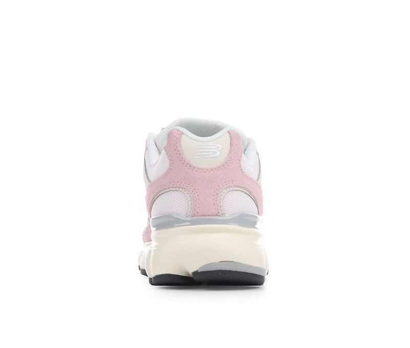 Women's New Balance W603 Sneakers