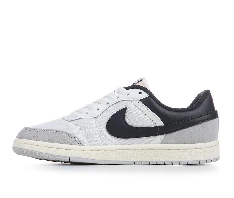 Women's Jordan Skyline Low Mesh Sneakers