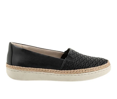 Women's Trotters Accent Perf Flats