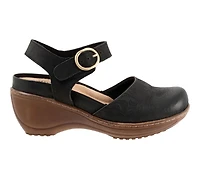 Women's Softwalk Mabelle Tooling Heeled Clogs