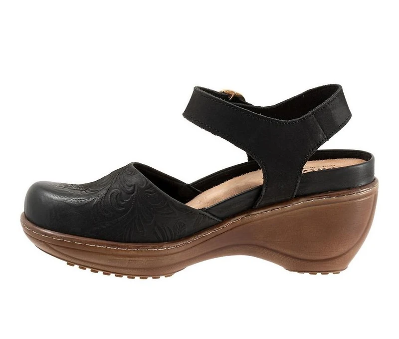 Women's Softwalk Mabelle Tooling Heeled Clogs