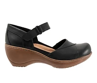 Women's Softwalk Miri Heeled Clogs