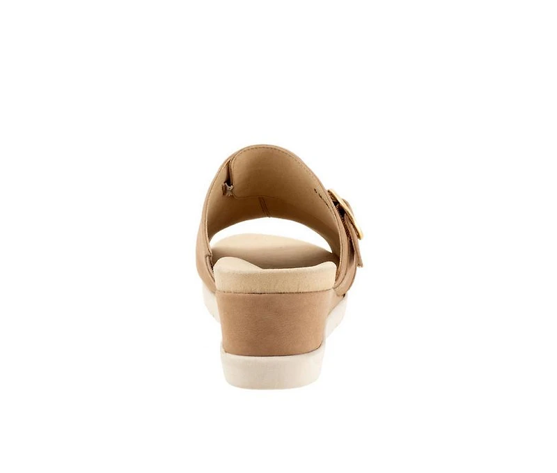 Women's Softwalk Newberry Wedges