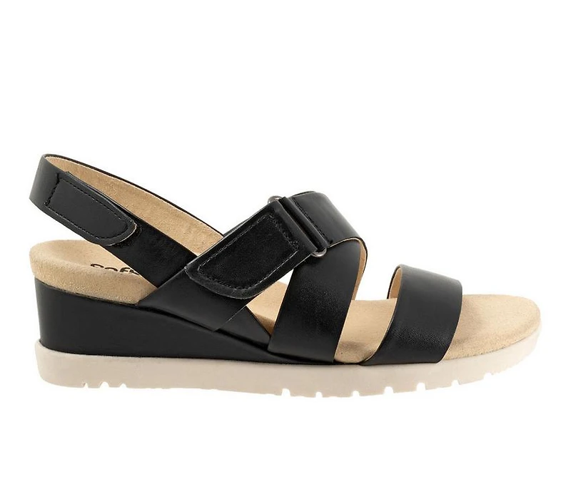 Women's Softwalk Novi Wedges