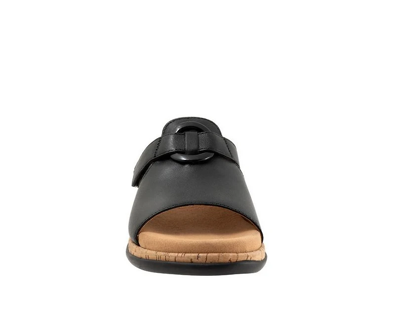Women's Trotters Ginnie Sandals