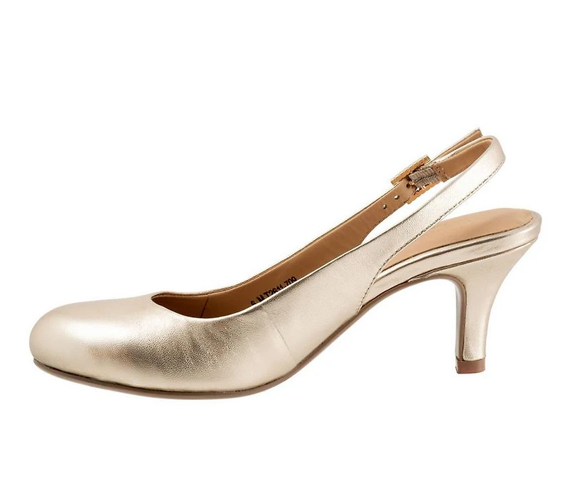 Women's Trotters Lexi Bridal Pumps