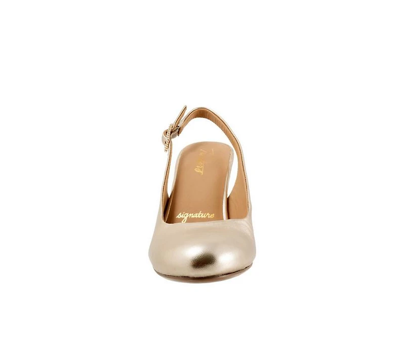 Women's Trotters Lexi Bridal Pumps