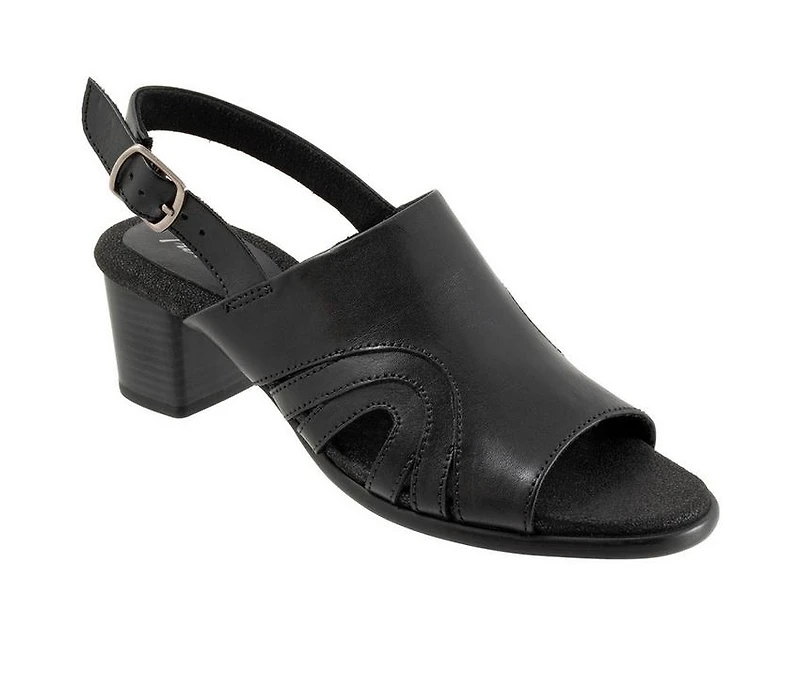 Women's Trotters Mariam Pumps