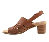 Women's Trotters Mariam Pumps