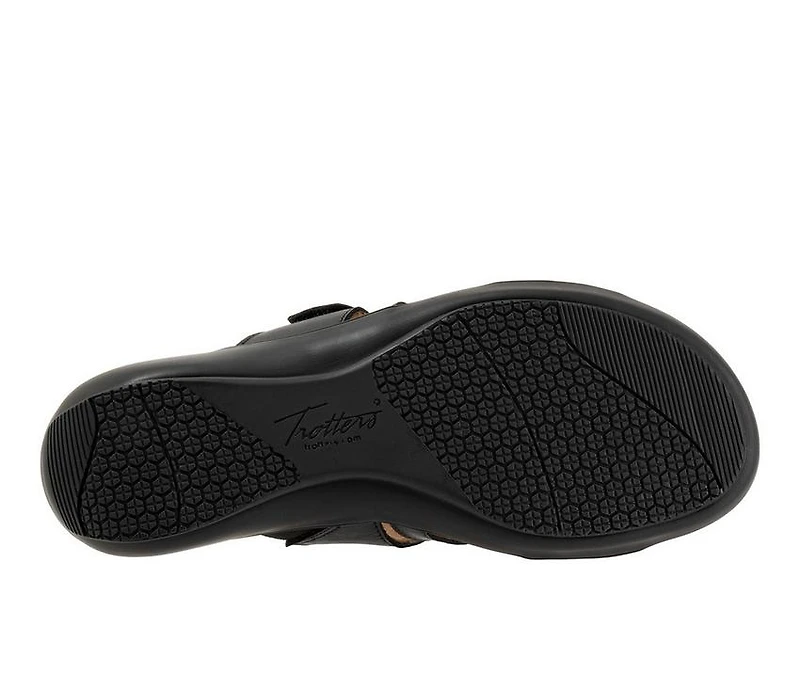 Women's Trotters Ramona Sandals