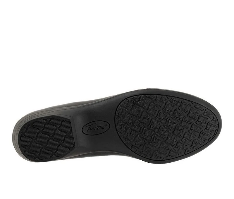Women's Trotters Reagan Flats