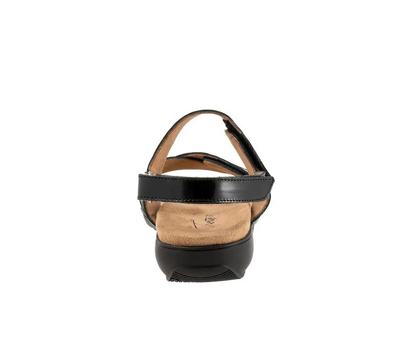 Women's Trotters River Metallic Sandals