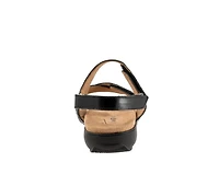 Women's Trotters River Metallic Sandals