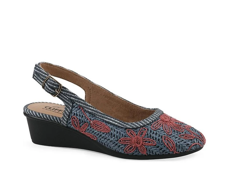 Women's Cliffs by White Mountain Boris Wedges