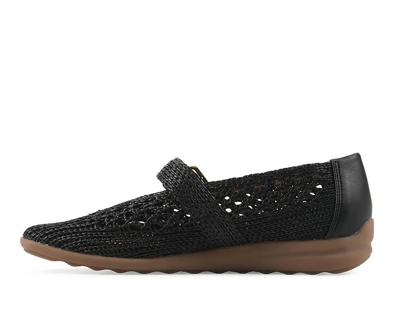 Women's Cliffs by White Mountain Cordette Flats