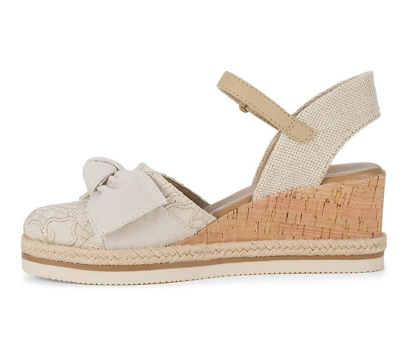 Women's Baretraps Arabelle Wedges