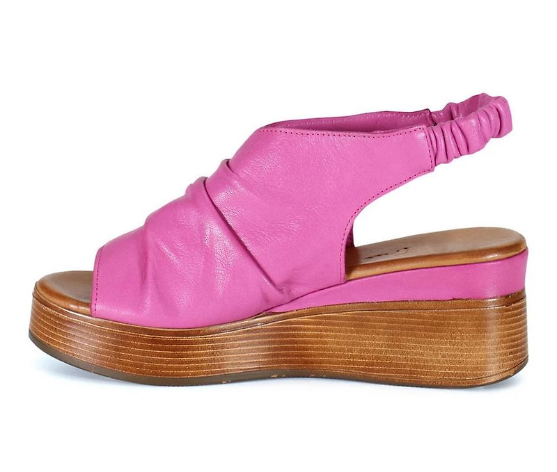 Women's DIBA TRUE Small Town Wedges